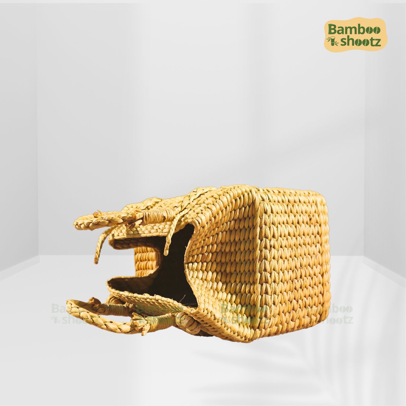 Kouna Grass Picnic Basket