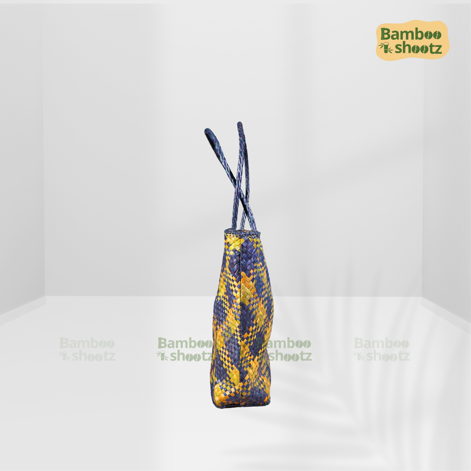 Screwpine Indoors Tote bag Checked Blue x Sandal