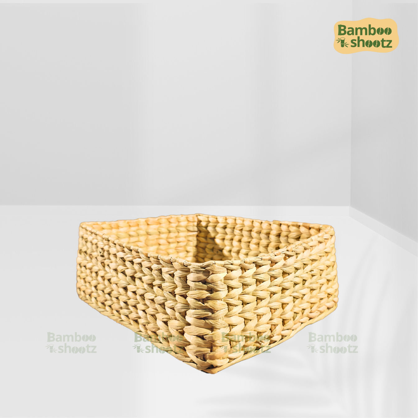 Kouna Grass Square Tray